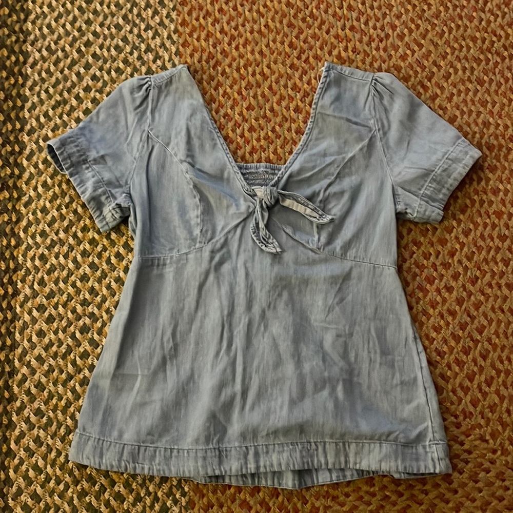 Old navy denim women’s medium short sleeve blouse